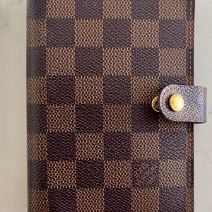 Authentic Louis Vuitton planner calendar agenda